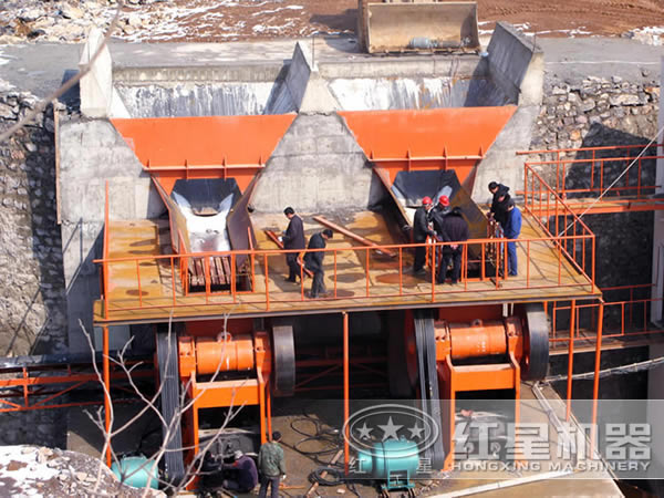 制砂生產(chǎn)線安裝現(xiàn)場(chǎng)