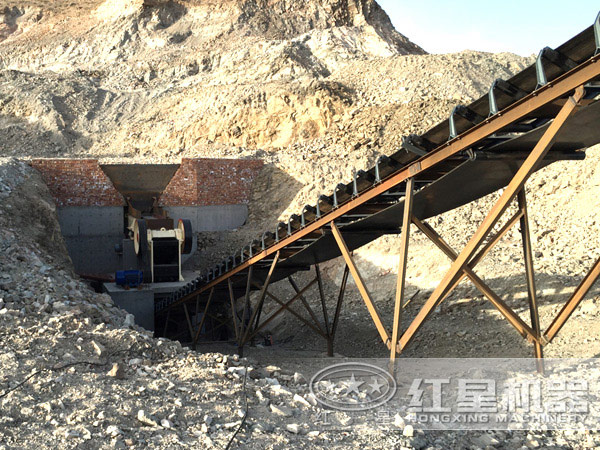 復合式制砂機生產(chǎn)現(xiàn)場