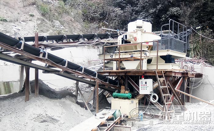 制砂機(jī)工作現(xiàn)場(chǎng) 制砂機(jī)工作現(xiàn)場(chǎng)