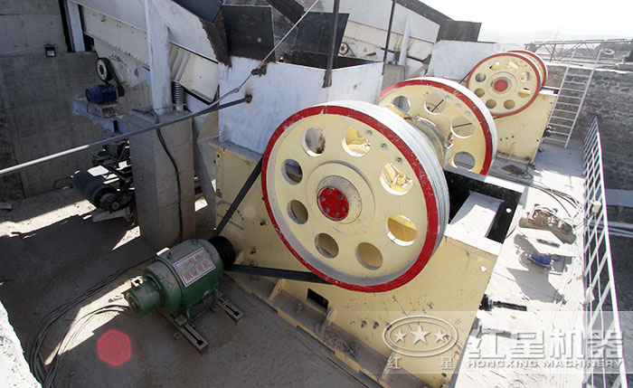 顎式破碎機 顎式破碎機