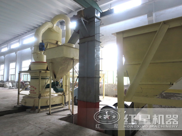 磨粉現(xiàn)場(chǎng)實(shí)拍 磨粉現(xiàn)場(chǎng)實(shí)拍