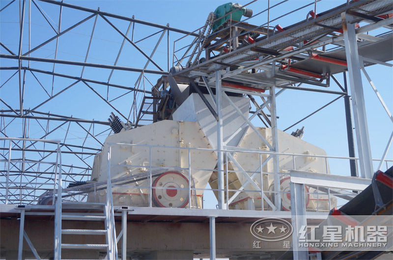 反擊式破碎機(jī) 反擊式破碎機(jī)