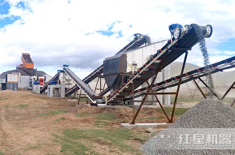 破碎設(shè)備生產(chǎn)現(xiàn)場 破碎設(shè)備生產(chǎn)現(xiàn)場