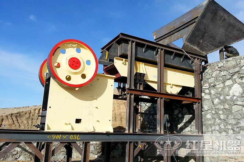 粗破常用設(shè)備-顎式破碎機 粗破常用設(shè)備-顎式破碎機