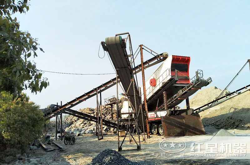 混凝土破碎現(xiàn)場 混凝土破碎現(xiàn)場