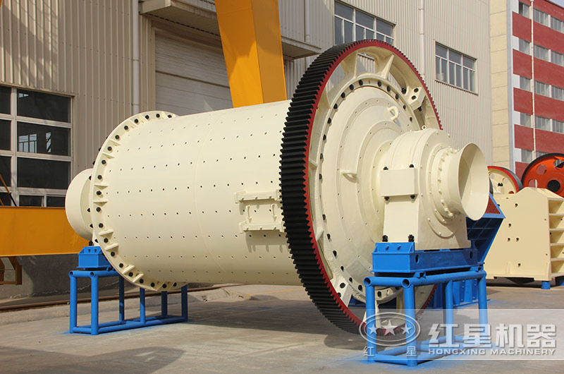 球磨機廠區(qū)展示一角 球磨機廠區(qū)展示一角