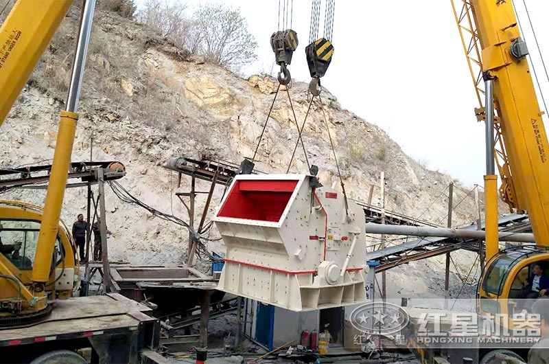 反擊破現(xiàn)場起吊 反擊破現(xiàn)場起吊