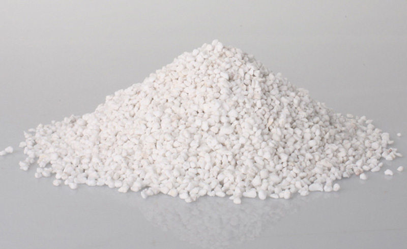 珍珠巖粉碎后有哪些用途？需要哪些設備？