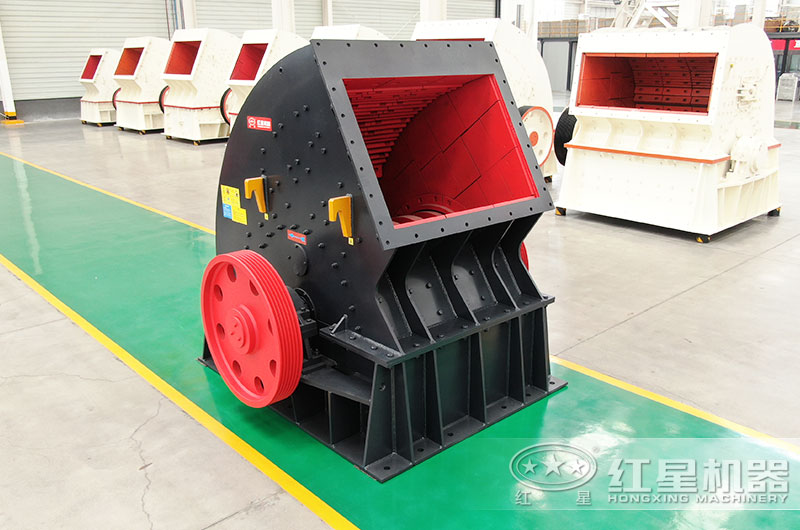 錘式破碎機(jī)圖片 錘式破碎機(jī)圖片