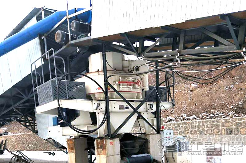沖擊式環(huán)保型制砂機(jī)工作現(xiàn)場圖片 沖擊式環(huán)保型制砂機(jī)工作現(xiàn)場圖片