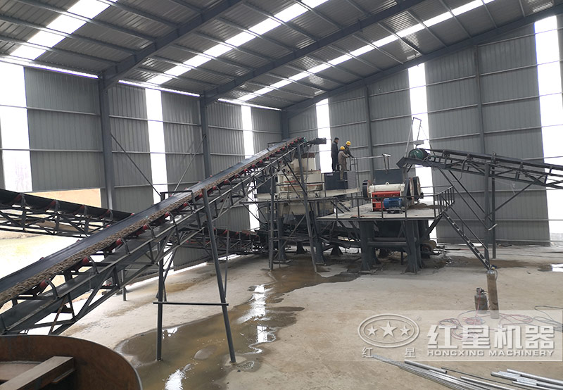 2臺鄂破+沖擊式制砂機(jī)配置的生產(chǎn)線 2臺鄂破+沖擊式制砂機(jī)配置的生產(chǎn)線