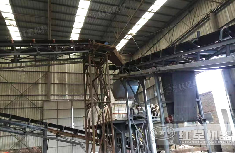 >時(shí)產(chǎn)300噸青石制砂生產(chǎn)線-反擊破 >時(shí)產(chǎn)300噸青石制砂生產(chǎn)線-反擊破