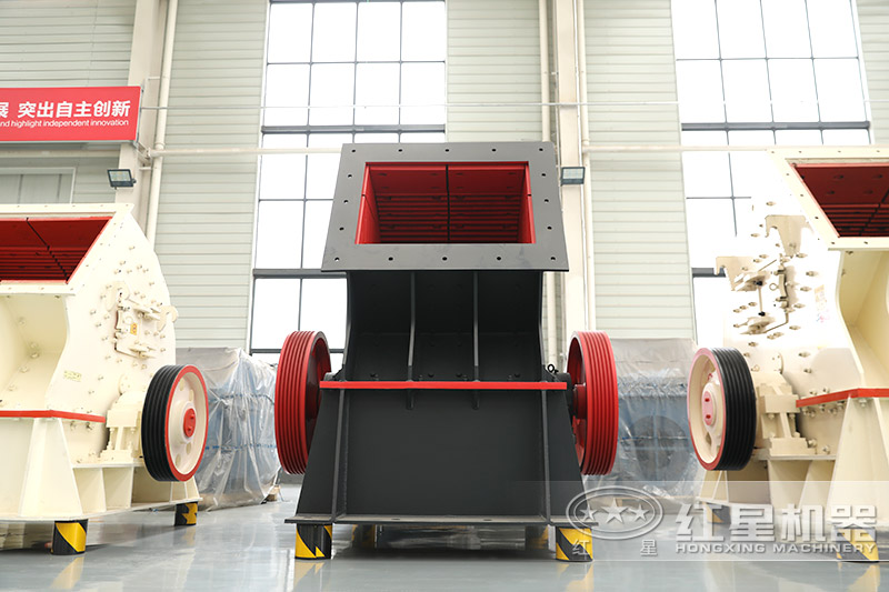 鵝卵石制沙機(jī)型號(hào)時(shí)產(chǎn)300噸有哪些，一臺(tái)價(jià)格多少？附視頻