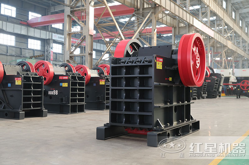 赤鐵礦破碎機(jī)設(shè)備有哪些？圖片及價(jià)格