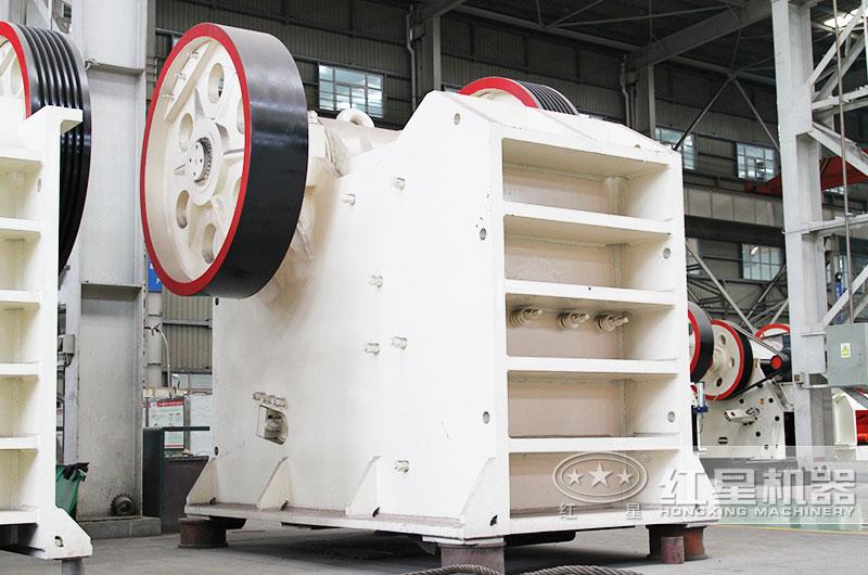 石頭破碎需要辦理什么手續(xù)？用什么破碎機？